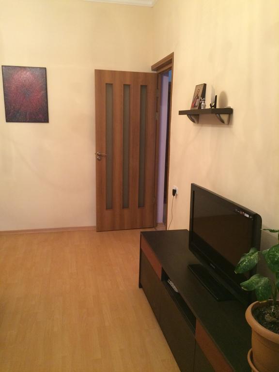 Apartment On Hanrapetutyan Street Ereván Exterior foto